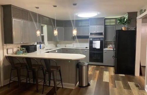 Gallatin Casa | 4BR/4BA House w/yard & Parking/ near Nashville
