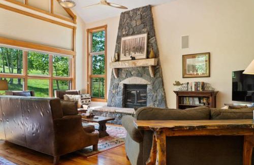 Stonehaven Casa | 4BR Apres Ski & Golf Retreat with Hot Tub!