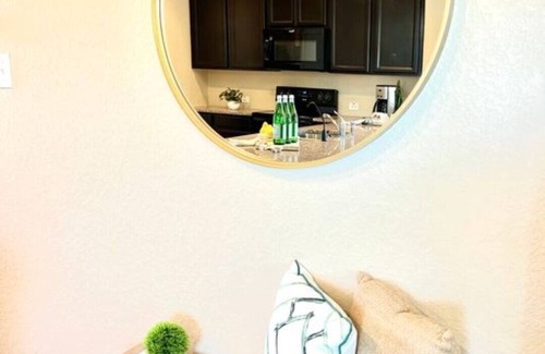 Medina Valley Casa | 4BR Boho Perfect for Families & Groups, Sleep 8, Ideal for Lackland AFB