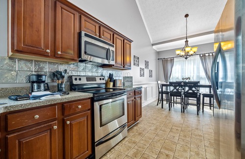 Covington Casa | 4BR Covington Haven with Private Yard & Porch