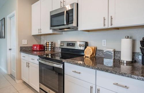 Fussels Corner Casa | 4Br Disney Legoland Corporate Family Getaway
