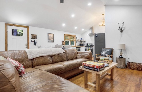 Moultonborough Casa | 4BR Game Room/Firepit/Near Public Boat Launch
