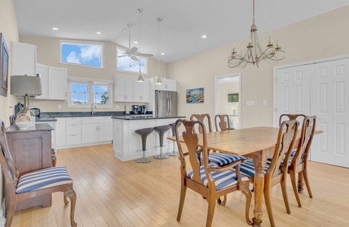 The Point Casa | 4BR Home at the Point! 2nd Row from beach