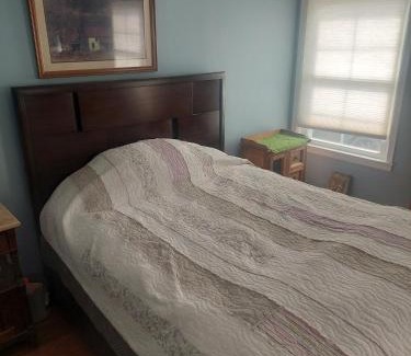 Williamstown Casa | 4BR Home - Pets Allowed by ARK Experience