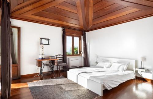 Ulgueira Casa | 4BR House with Ocean View in Sintra by Host for Us