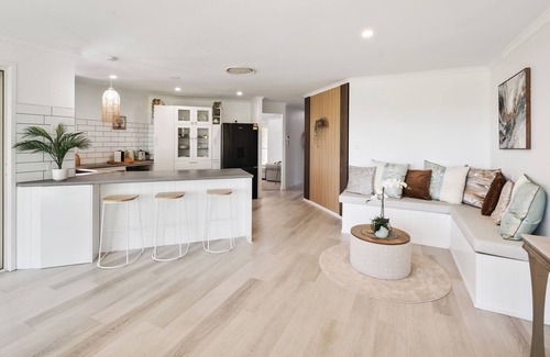 Oxenford Casa | 4BR In Prime Gold Coast Near Beaches & Attractions