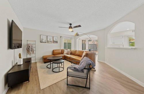 Green Valley Casa | 4Br Model Home w Pool and Pool table in Henderson
