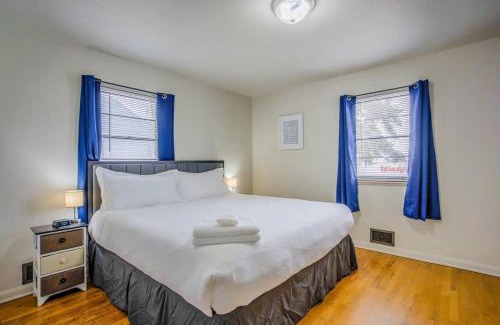 East Colorado Springs Casa | 4BR Olympic Training Center with Grill