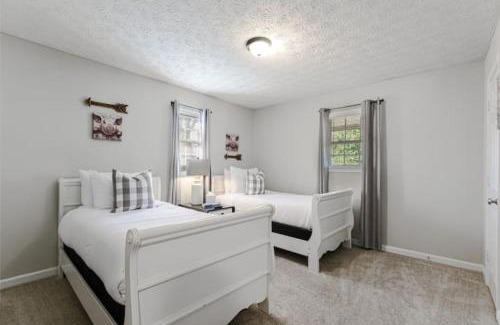 Cartersville Casa | 4BR Ranch Style Home A Mile From Historic Downtown
