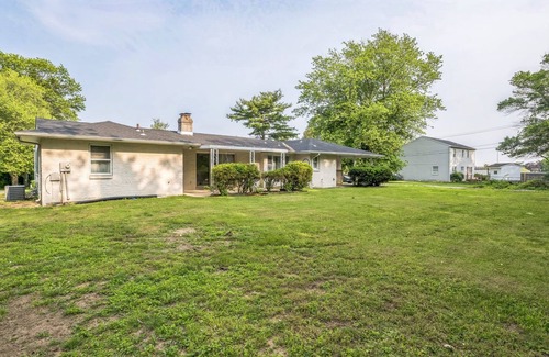 Newark Casa | 4br Retreat Near Christiana Mall & Ud Game Room, Patio, Golf Course View 4 Bedroom Home
