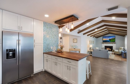 West Bradenton Casa | 4BR Saltwater Pool Oasis, Game Room, Outdoor Spa, & Tropical Garden Retreat