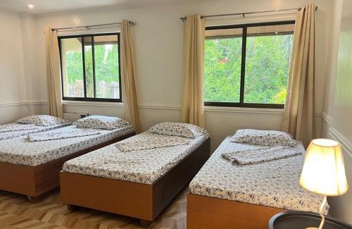 Antipolo Apartamento | 4BR Tipolo rest house with Pool Sauna billiards hockey