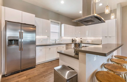 Mid-City Condominio | 4BR Townhouse in Bienville Villas