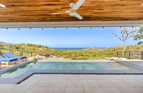 Brasilito Villa | 4BR Villa Oceanview and Infinity Pool
