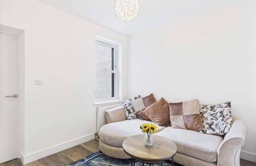 Reading Casa | 4Br4Ensuite-Garden-W&D-CloseToCityCentre