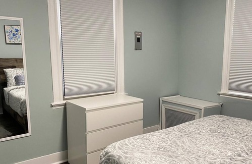 West Orange Apartamento | 4Brs easy access to NYC 25min driveParking-laundry