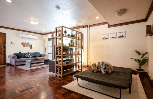 Samsen Nai Apartamento | 4HAB, FL entero, centro de la ciudad, 2 minutos a BTS Sanampao