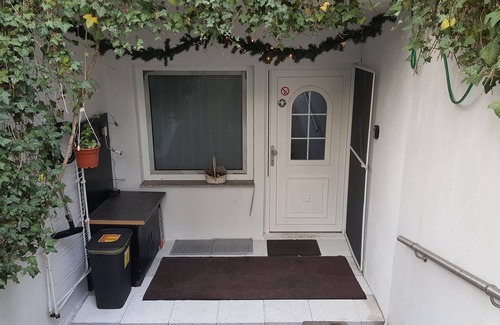 Mueggelheim Apartamento | '4er Müggelwaldzimmer' tranquilo y acogedor apartamento en Köpenick m. Zona ajardinada