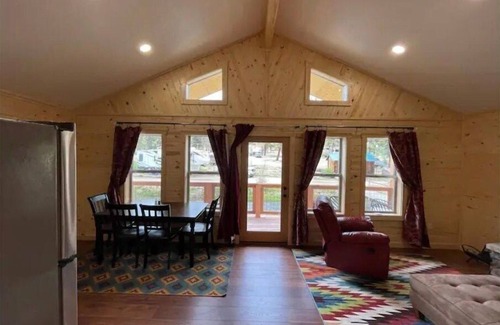Taos Ski Valley Cabina | 4K River Ranch River Cabin 3 Sleeps 4