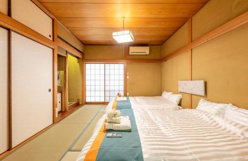 Taisho-ku Apartamento | 4LDK 町家 Newly opened Hotel 駅から3分 京セラドーム徒歩10分 道頓堀 関西空港 大阪城 海遊館直行 USJ1回乗換 出張 Family friendly