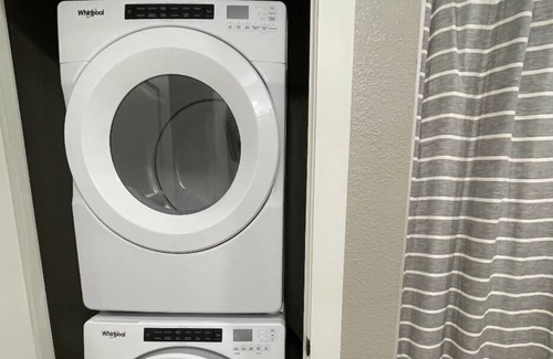 Spring Branch Central Apartamento | **4th NIGHT FREE** Luxury Full Apartment