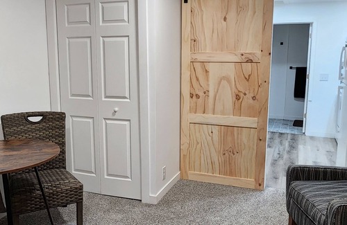 Mount Vernon Apartamento | 4th St Studio- Weekly/ Monthly Discounts! Travelers and Contractors Welcome!