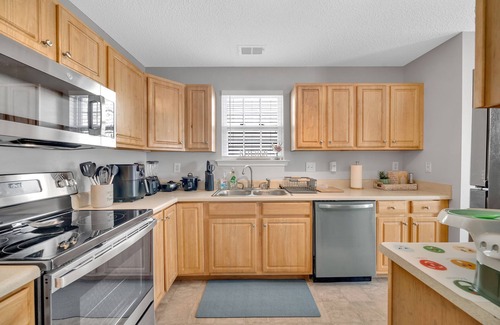 Huntcliff Casa | 4TVs★3Beds★Fully Stocked Kitchen★Spacious Getaway