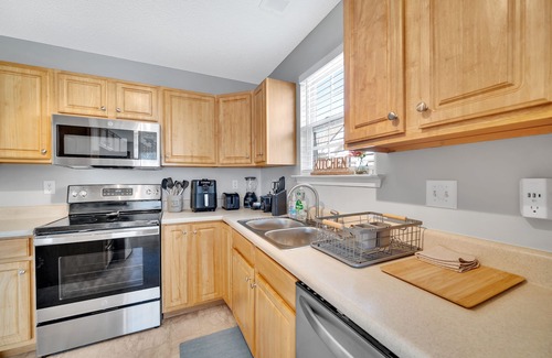Huntcliff Casa | 4TVs★3Beds★Fully Stocked Kitchen★Spacious Getaway