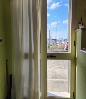 Vibo Marina Apartamento | 4US: A cosy glamour stay on the sea 4YOU!