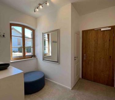 Ebersberg District Apartamento | 4YOUnic Glonn1 * Boxspring * Jacuzzi * Netflix*65“