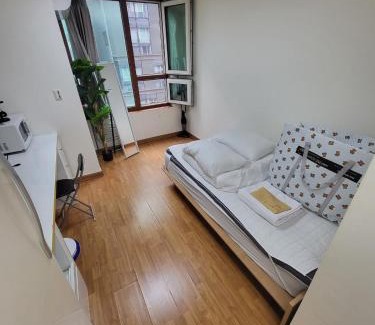 Yeoksam Villa | 5-2201 #Gangnam Stn, 5-min #Yeoksam Stn, 3-min #OTT #Concierge Gangnam Managed