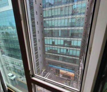 Yeoksam Villa | 5-2201 #Gangnam Stn, 5-min #Yeoksam Stn, 3-min #OTT #Concierge Gangnam Managed