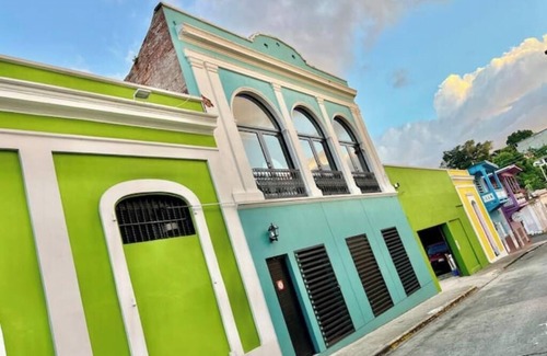Mayaguez Pueblo Apartamento | 5.5 Historic Loft w/ Parking near restaurants