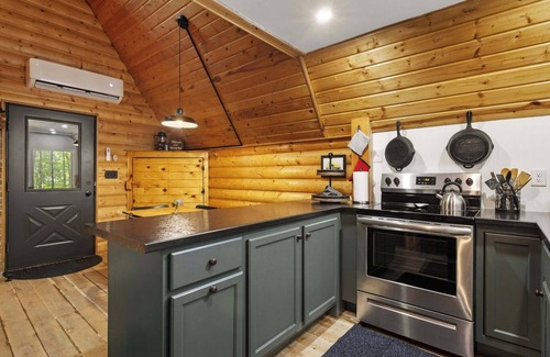 Mancelona Cabina | 5 acre A-Frame near Torch Lake, Shanty Schuss Mtn, Traverse City & Kalkaska