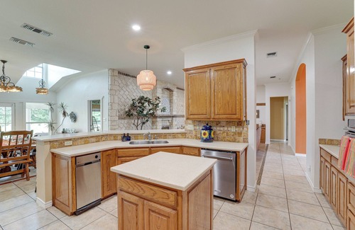 Crowley Casa | 5 Acres! Countryside Getaway Outside Fort Worth