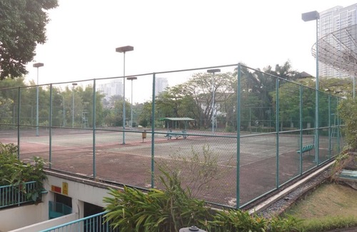 Bangka Apartamento | 5 Acres Jardín tropical en Kemang Raya Residencia entera 3/2 Apart 2nd fl. Balcón