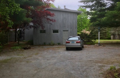 Great Barrington Casa | El espionaje de las hojas está a la vuelta de la esquina; 5 BD, 3 BA, 12 plazas, reserva para '19 y '20!