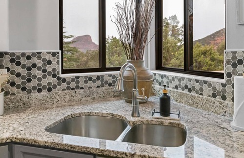 Uptown Sedona Casa | 5 Bed 3 Bath Uptown Sedona-game Room-sauna-cold Plunge-jacuzzi-gym