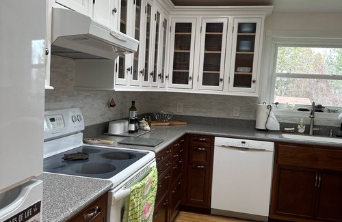 Skaneateles Casa | 5 Bed/3 Bth Highland Ave