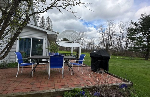 Skaneateles Casa | 5 Bed/3 Bth Highland Ave