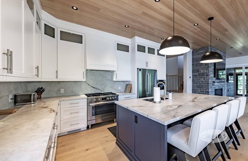 Rosseau Cabaña | 5 bed 4 bath cottage on Lake Rosseau