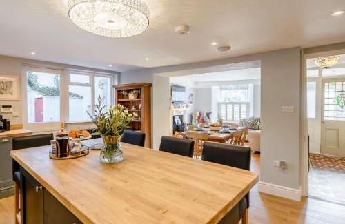Appledore Casa | 5 Bed in Appledore 89620