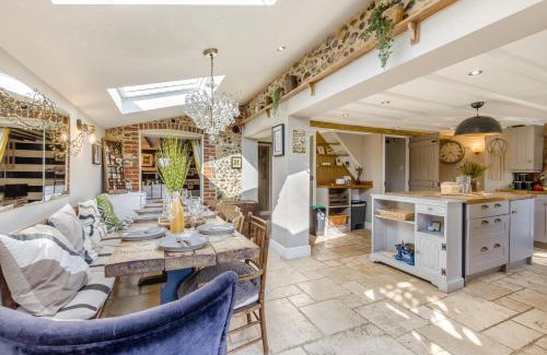 Blofield Casa | 5 Bed in Blofield oc-s33037