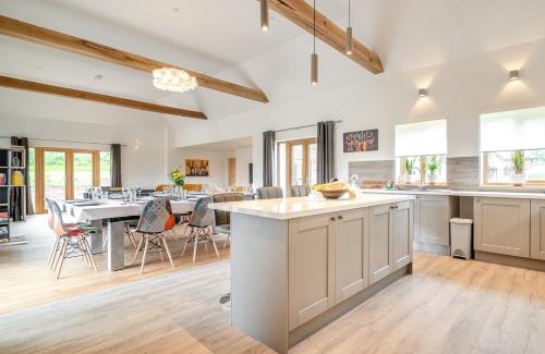 Builth Wells Casa | 5 Bed in Builth Wells 92709
