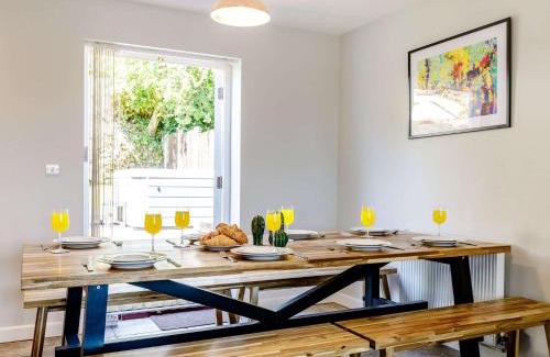 Crich Casa | 5 Bed in Crich 88486