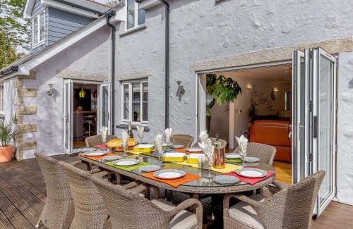 Lanner Casa | 5 Bed in Falmouth 65745