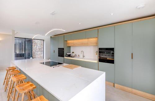 Barnstaple Casa | 5 Bed in Marwood oc-e32631