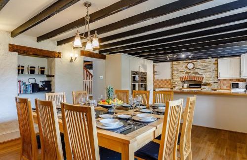 Winnard's Perch Casa | 5 Bed in Padstow TBART