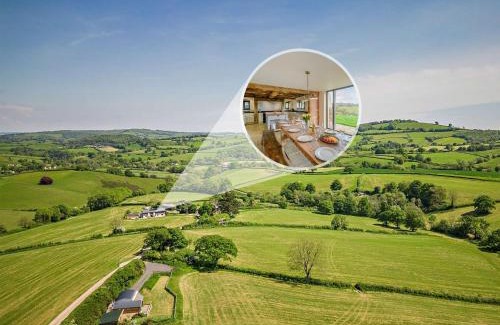 Tiverton Casa | 5 Bed in Tiverton 48151