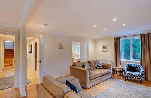Meathop Casa | 5 Bed in Witherslack SZ593